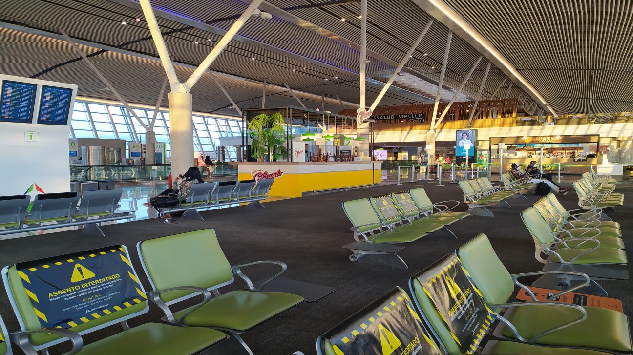 Sala de embarque aeroporto internacional de Brasília